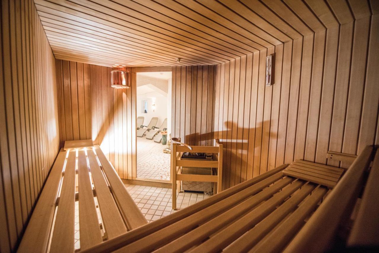 Apparthotel Feldhof - Living And Bistro Nova Ponente Bagian luar foto